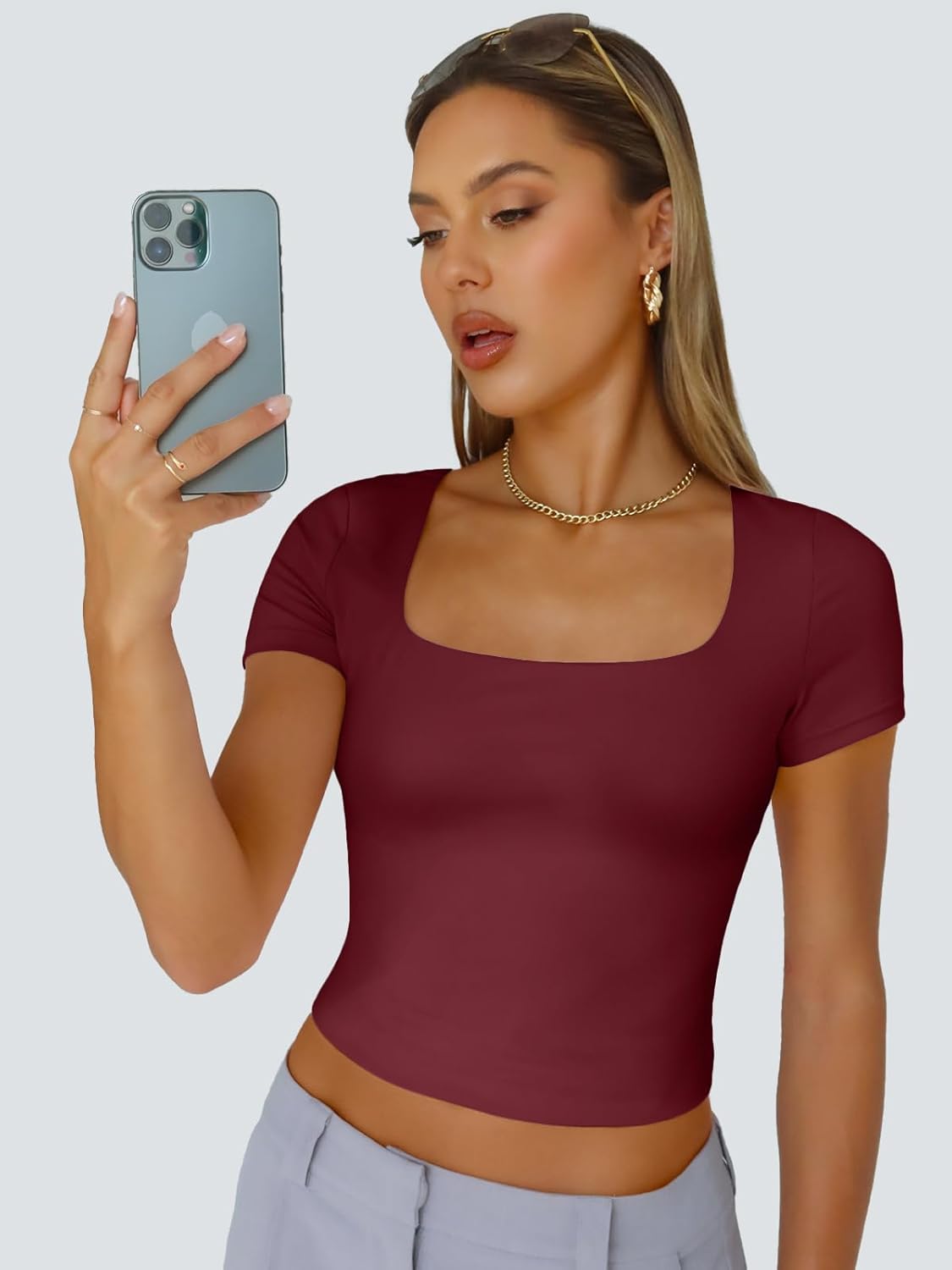 Trendy Queen Tshirts Shirts for Women Double Lined Going Out Crop Tops 2025 Spring Summer Workout Y2k Clothes Beach Fashion